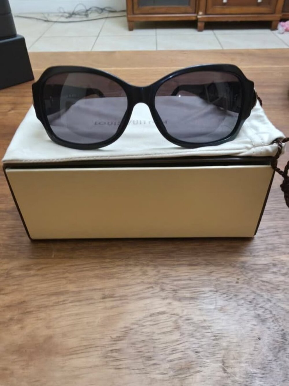 Louis Vuitton Black Sunglasses Crystal Flower